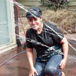 Meet your Posher, Luz